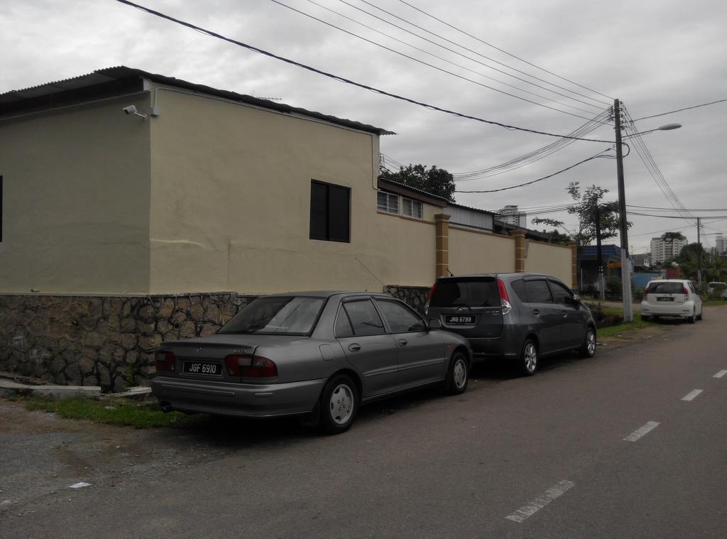 Check Inn Johor Bahru Eksteriør billede